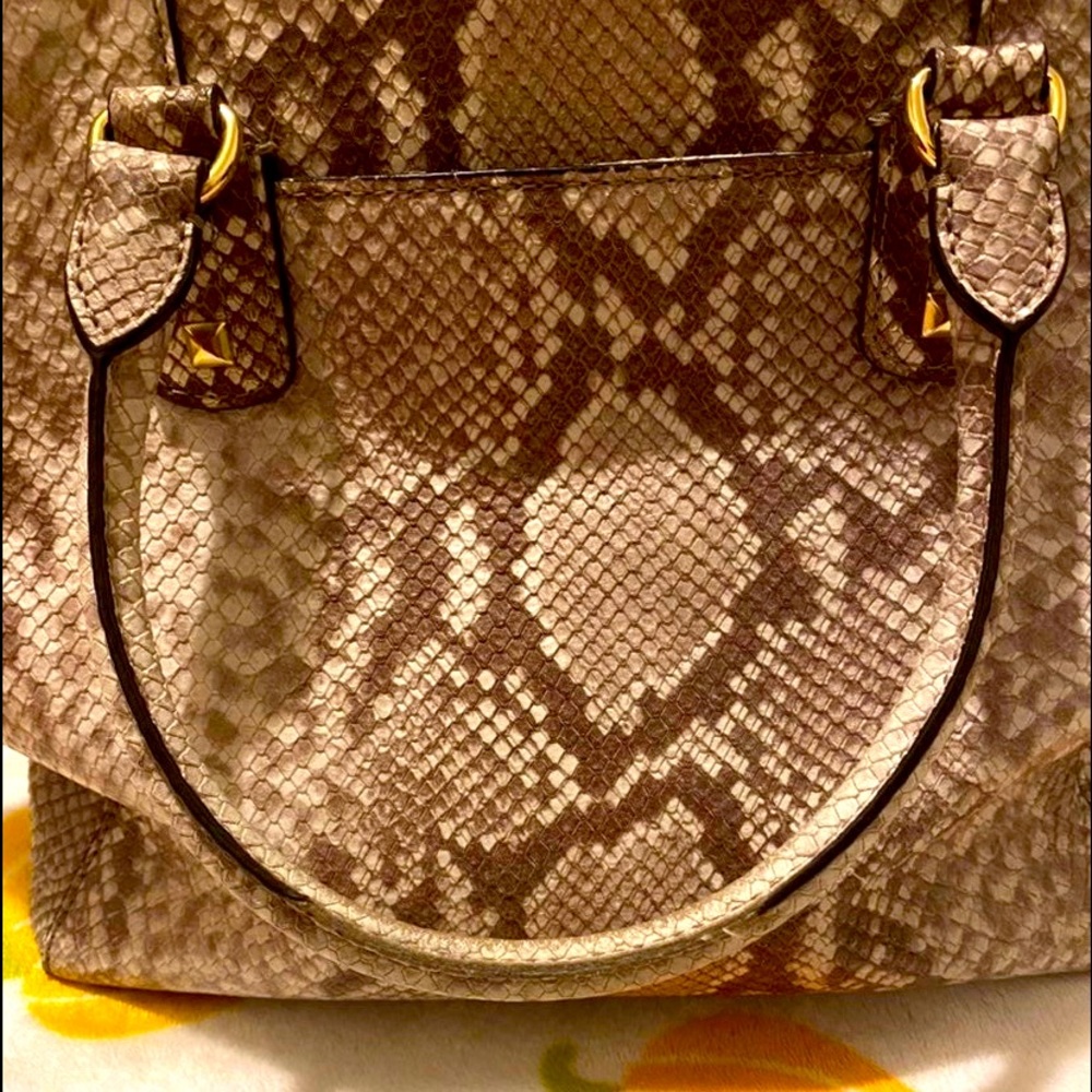 Michael Kors Pythonπ Leather Bundle EPOC Bag & Matching Wallet Bundle - Picture 5 of 11